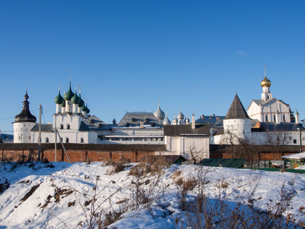Der Kreml von Rostow Weliki mit Gebäuden aus dem 17. Jahrhundert